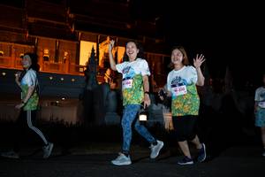 BIB: 310
                            <button type="button" onclick="openModal(22280720)" class="btn btn-primary btn-sm float-right btn-popup" data-toggle="modal" data-target=".modal-high-quality">
                        <i class="fas fa-shopping-cart"></i> Add to Cart
                    </button>
                                            <button type="button" onclick="isThisMe(22280720, true)" class="btn btn-success btn-sm float-right btn-popup btn-isme hidden" data-toggle="tooltip" data-placement="bottom" title="นี่คือรูปของคุณใช่ไหม คลิกที่นี่เพื่อเอาเข้าอัลบั้ม">
                        <i class="fas fa-plus"></i> Add to album
                    </button>
                    <button type="button" onclick="isThisMe(22280720, false)" class="btn btn-warning btn-sm float-right btn-popup btn-isnotme hidden">
                        <i class="fas fa-ban"></i> Remove from album
                    </button>